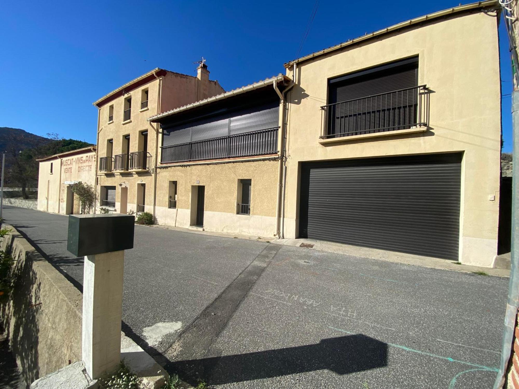 Appartement Spacieux Cases-de-Pene Exterior photo